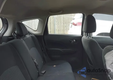 2015 Nissan Versa Note S (Sr)/S Plus/Sl/Sr/Sv z USA, uszkodzony, nr VIN 3N1CE2CP5FL414697